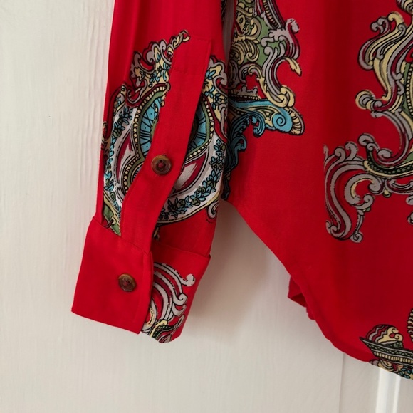 Anthropologie Maeve Size 2 Red Whimsy Printed Clock Sun Button Down Shirt Blouse - Picture 16 of 17